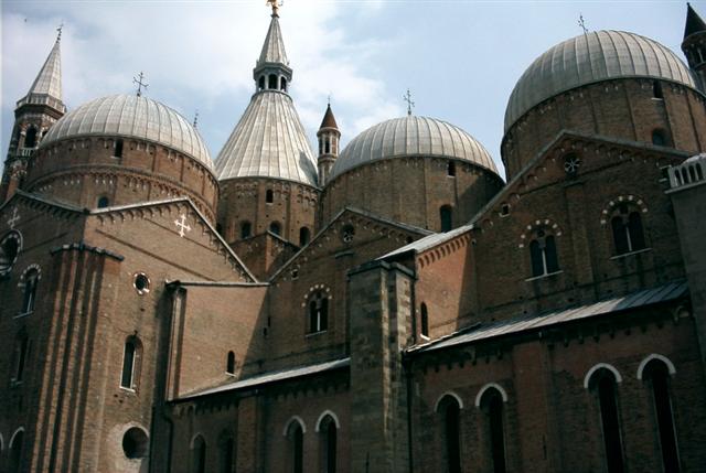 Basilica di Sant Antonio 3